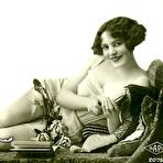 Third pic of VINTAGE CUTIES