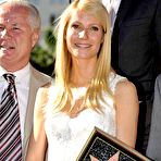 First pic of Gwyneth Paltrow gets her onw Hollywood star