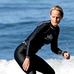 Third pic of Helen Hunt