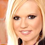 First pic of Yasmine Gold in Cockriding expert's latest conquest