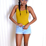 First pic of Yara Skye in Yara Skye in black women