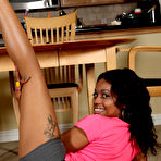 Fourth pic of Amber Cream in Amber Cream in black women