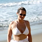 First pic of WifeBucket | Nude wives over 40, real MILF sluts, even swingers!