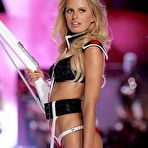 Third pic of Karolina Kurkova