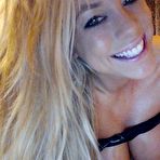 Second pic of Smelting hot blonde Xo Gisele makes other babes froth from the mouth with envy with her figure.