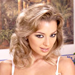 First pic of Natalie in 