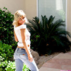 First pic of Princess Cameron: Cute teen chick Princess Cameron... - Babes and Pornstars