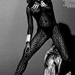 First pic of Naomi Campbell sexy posing mag scans