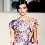 Second pic of Paula Bertolini sexy runway shots