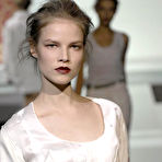 Second pic of Suvi Koponen sexy catwalk photos