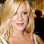 Second pic of ::: Paparazzi filth ::: Tori Spelling gallery @ Celebs-Sex-Sscenes.com nude and naked celebrities