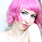 Second pic of Cake in Shades Of Pink by Showy Beauty (16 photos) | Erotic Beauties