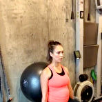 Second pic of Popoholic  &raquo; Blog Archive   &raquo; Pregnant Jessica Alba Busting Out Her Massive Sweaty Bosom Like Bananas