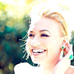 Third pic of Yvonne Strahovski sexy posing photoshoot