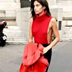 Second pic of Sara Sampaio without bra shows sideboob