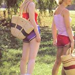 First pic of Rodox two retro girls teasing a guy