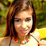 Second pic of Dark-haired Latina teen decides to masturbate on a bench, outdoors - IamXXX.com