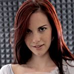 First pic of Redhead dressed in grey finally shows off her immaculate tits - IamXXX.com