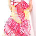 Second pic of Sultry On The Staircase! free photos and videos on 1By-Day.com