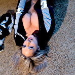 Third pic of Nikki Sims 