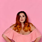 Second pic of Lucy V 