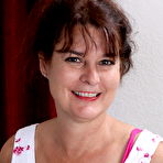 First pic of Hairy American housewife showing off her bush - PussyFur.com