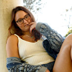 Second pic of Tammy Kaimia Curvy Redhead in Tiny Shorts