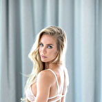 Second pic of 
      Nicole Aniston takes it up the ass for the very first time
    