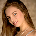 First pic of Viviann Posing Naked