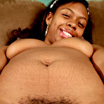 Third pic of Kellie in Kellie in exotic and hairy