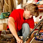 First pic of Victoria Rose: The Handy Man Can... - Babes and Pornstars