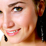 Second pic of Cheerful beauty in black heels takes off her tight black dress - aMetart.com