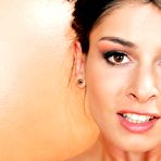 Third pic of Lucy Lee: Lucy Lee shows off her... - Babes and Pornstars