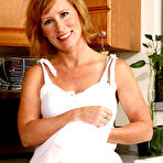 Second pic of Mature Pictures Featuring 42 Year Old Cheyanne From AllOver30