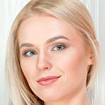 Second pic of Xena nude in erotic JUNIMA gallery - MetArt.com
