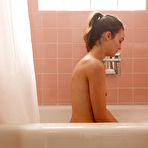 Second pic of Laina Shendoah In the Shower