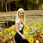 Second pic of Leisel Bonnke Busty Blonde in Overalls