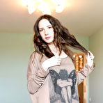 First pic of Dama Pale Nude Brunette