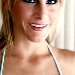 First pic of Courtney Simpson: Hot blonde babe Courtney Simpson... - Babes and Pornstars