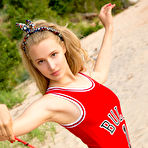 First pic of Angel in Sporting Event by Showy Beauty (16 photos) | Erotic Beauties