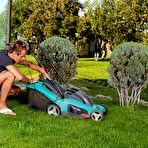 First pic of Teenrs.com video: Gardener!