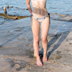 Second pic of Real Bikini Girls 