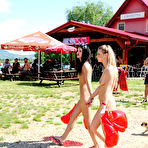 First pic of Nude in Public - Public Nudity - Naked In Public - Outdoor - Exhibtionism - Flashing - NIP-Activity.com