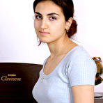 First pic of Mariam in Mariam in east indian