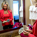 Second pic of Emma Starr