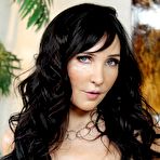 First pic of Diana Prince: Diana Prince spreads her sexy... - Babes and Pornstars