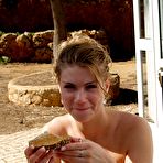 Second pic of Mandy Nude Sunbathing (14 pics)