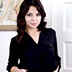 Fourth pic of Phoebe Queen in Phoebe Queen in latinas