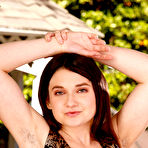 Fourth pic of Amy Faye in Amy Faye in young and hairy