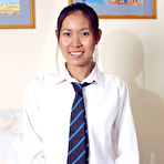 First pic of Luxi in Luxi in asians